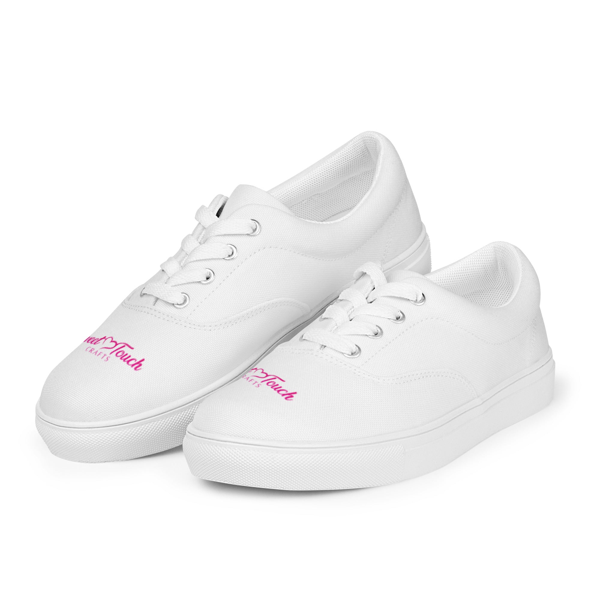 Women’s lace-up canvas shoes