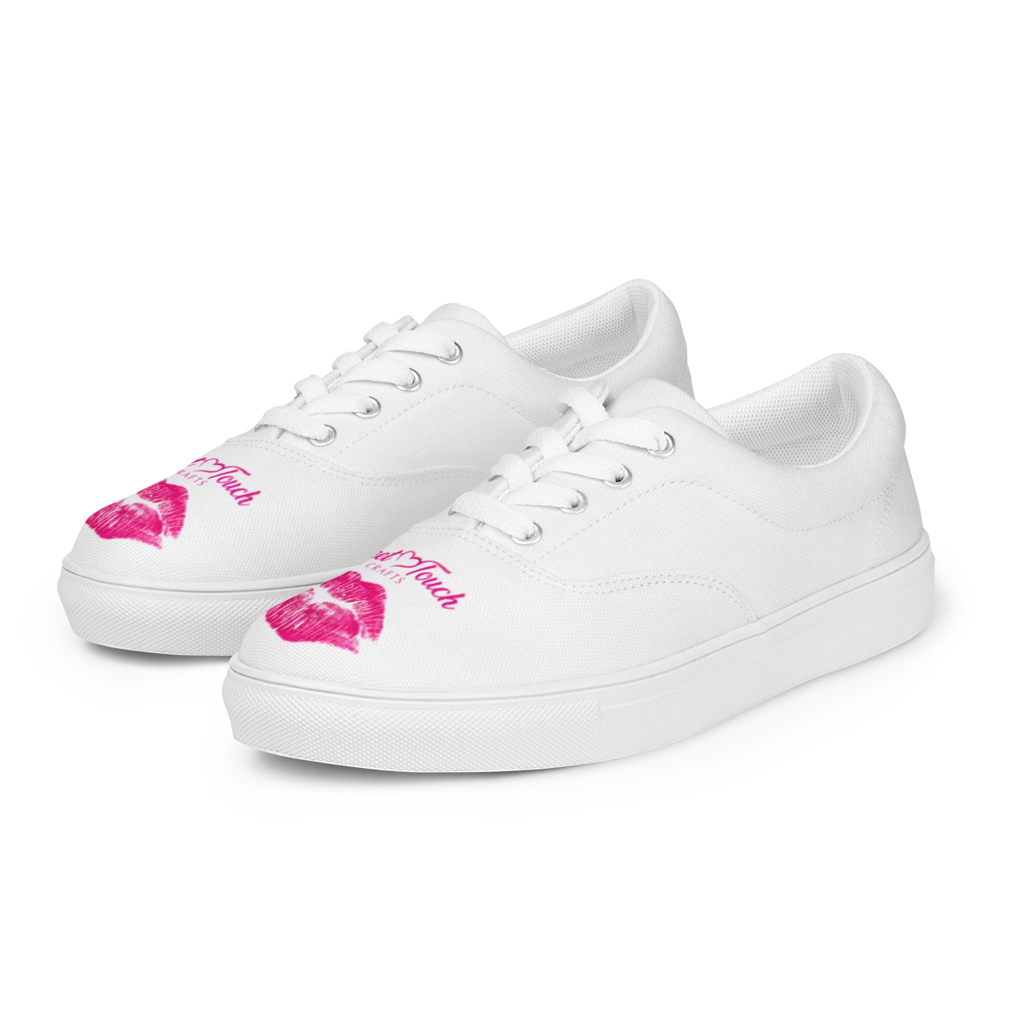 Women’s lace-up canvas shoes